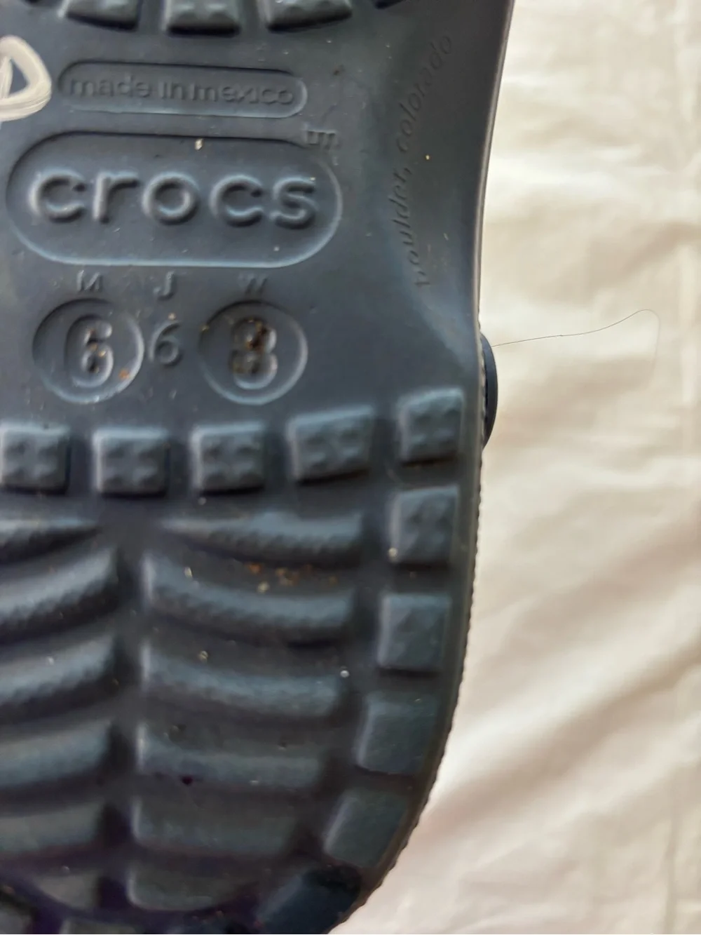 CROCS Navy Blue Classic Slip-On Clogs Sandals SZ 8 Women SZ 6 Men Worn 2X